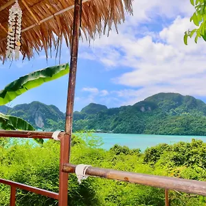 Sea Sky Phi Phi Don