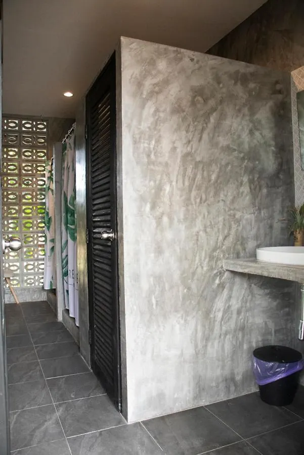 Dox Ko Lanta Hotel