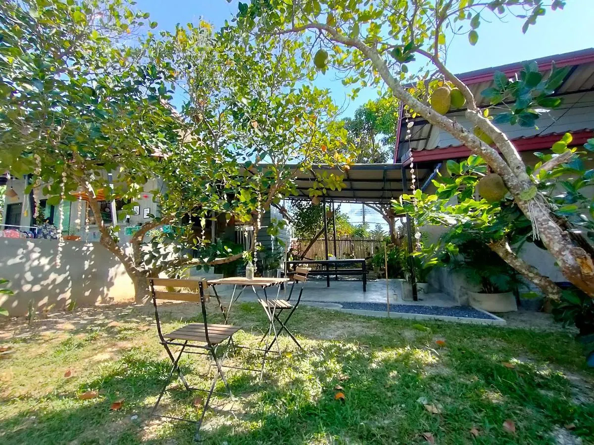 Dox Ko Lanta Hotel